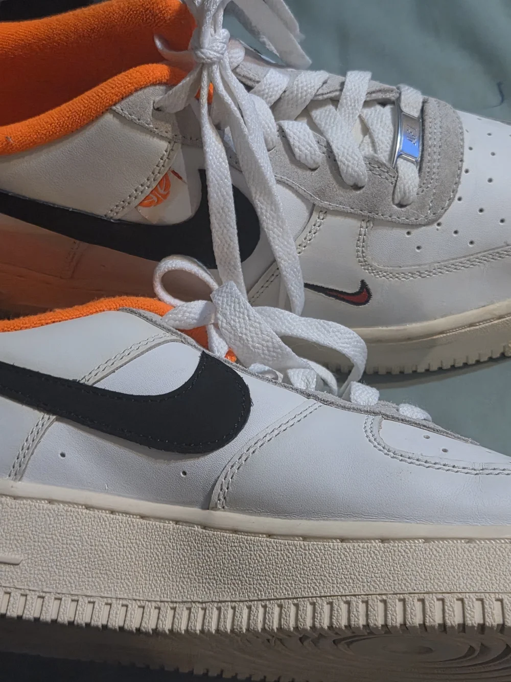 Nike White Kids Sneakers with Orange Collar and Black Swoosh 8 Womens (6.5Y)